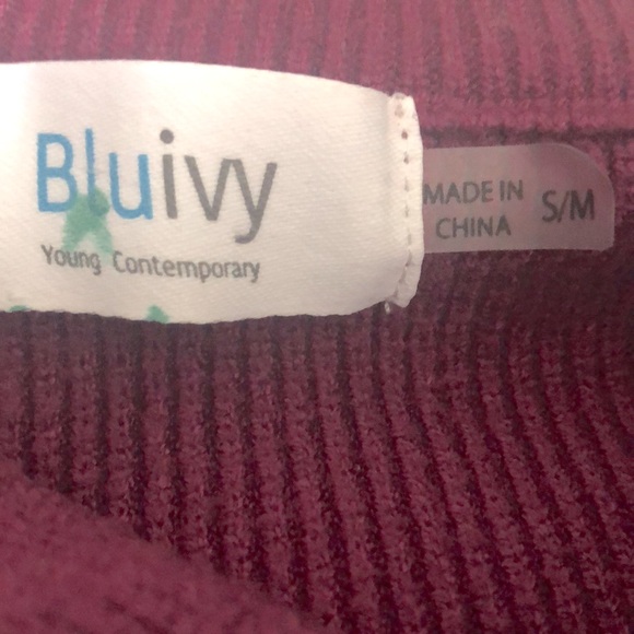 BLUIVY YOUNG CONTEMPORARY Dolman Sweater - Picture 2 of 4